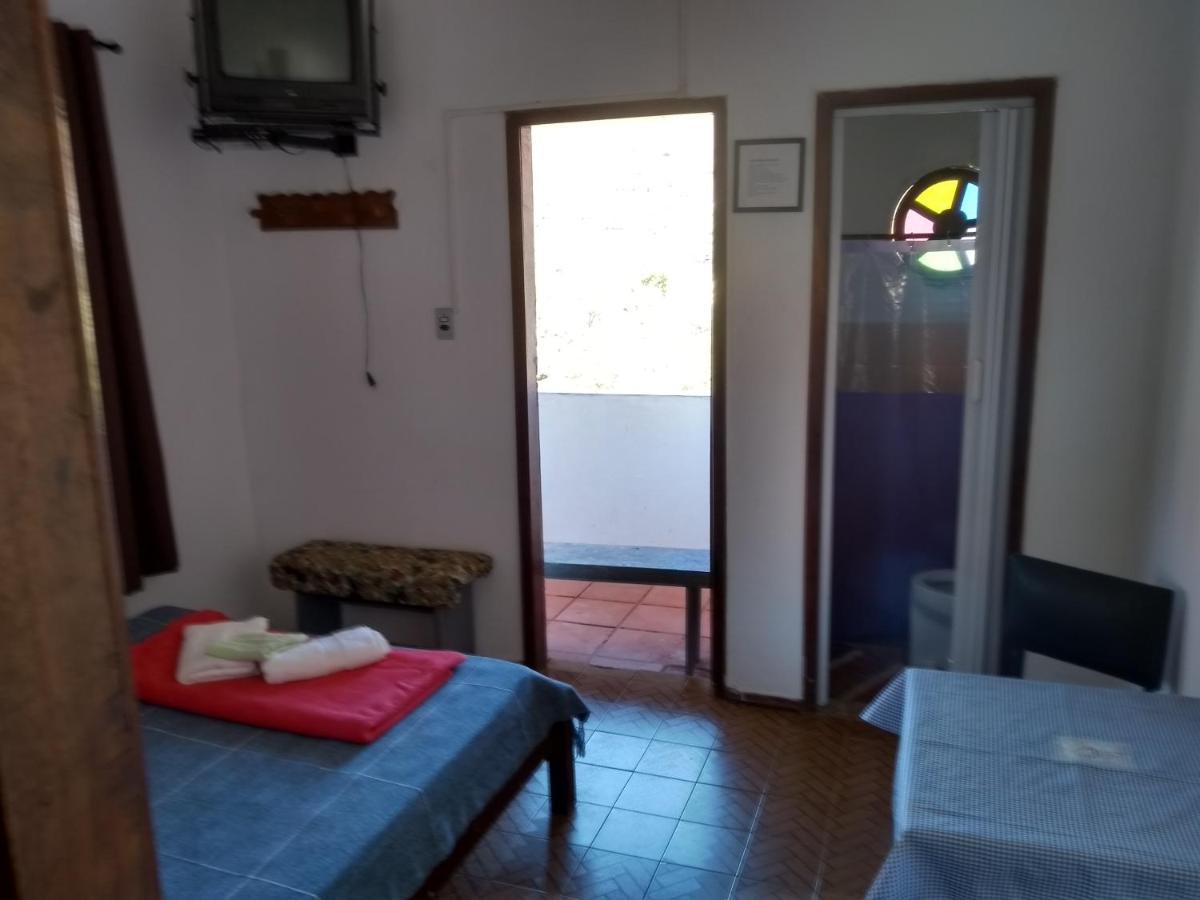 Pousada Hospedaria Santa Clara Santa Rita de Jacutinga Buitenkant foto