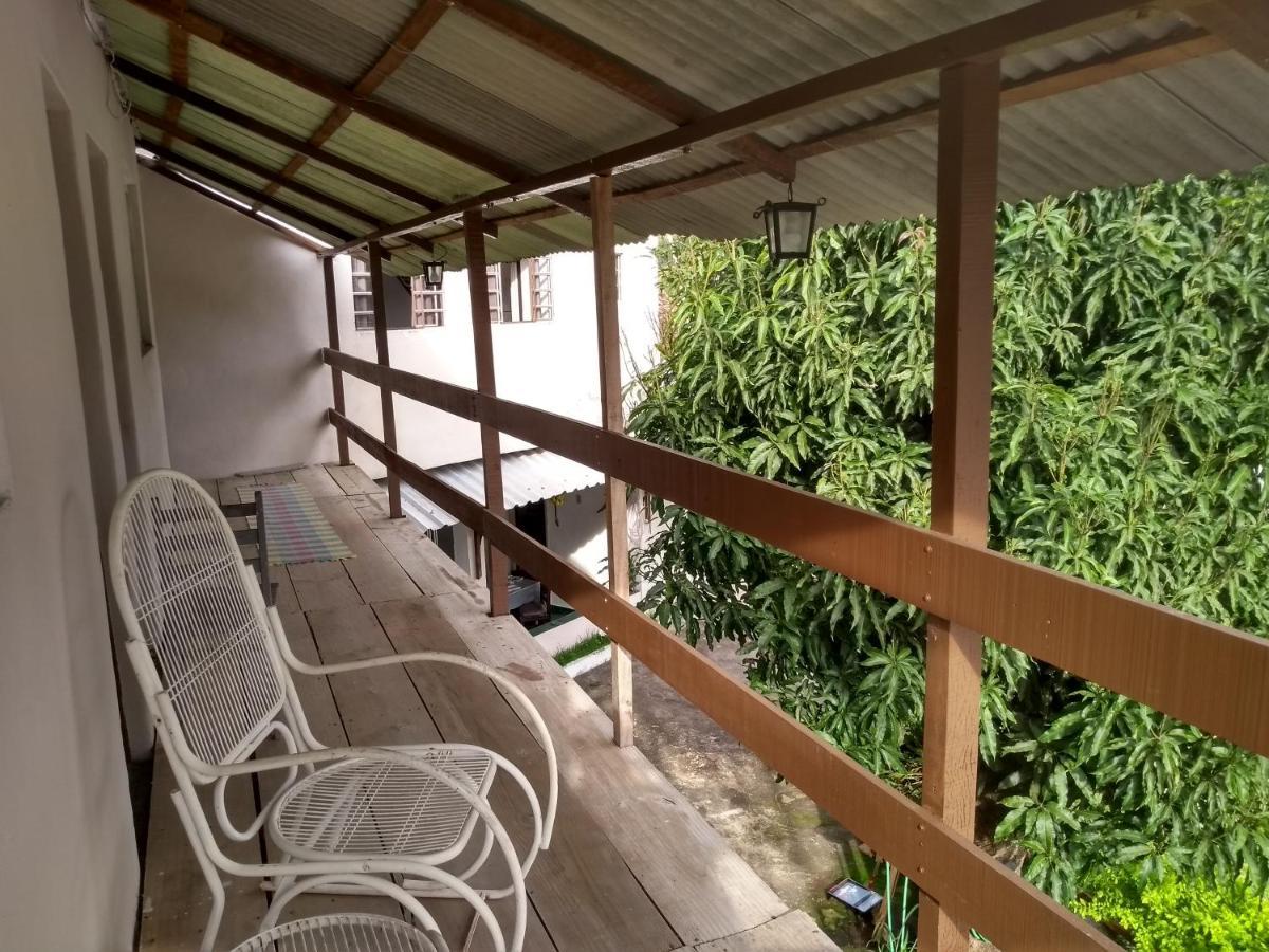 Pousada Hospedaria Santa Clara Santa Rita de Jacutinga Buitenkant foto