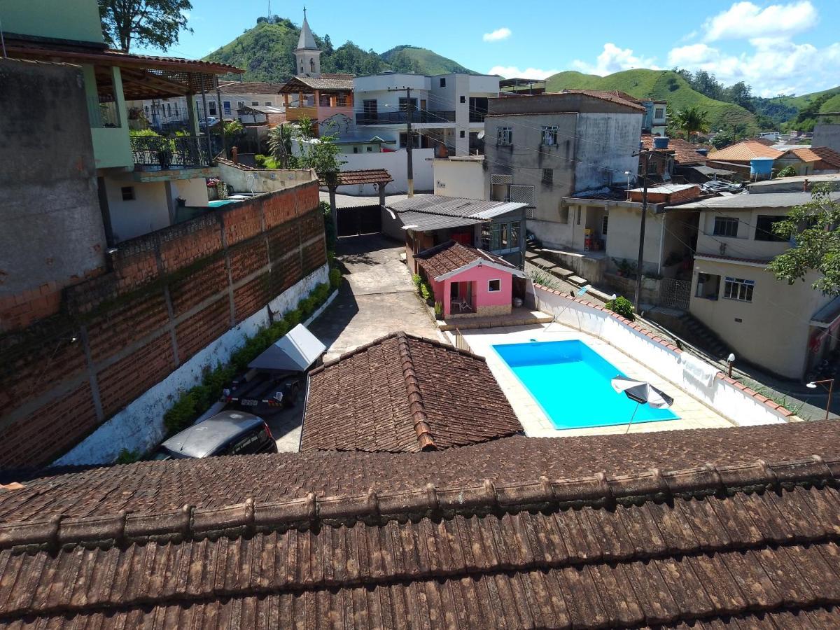 Pousada Hospedaria Santa Clara Santa Rita de Jacutinga Buitenkant foto