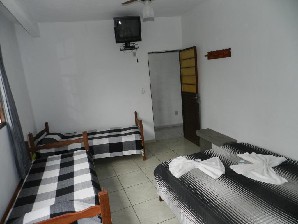 Pousada Hospedaria Santa Clara Santa Rita de Jacutinga Kamer foto